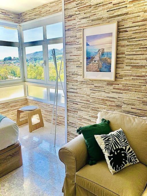 Alterhome Luminoso Estudio Con Piscina Y Maravillosas Vistas Torremolinos Buitenkant foto
