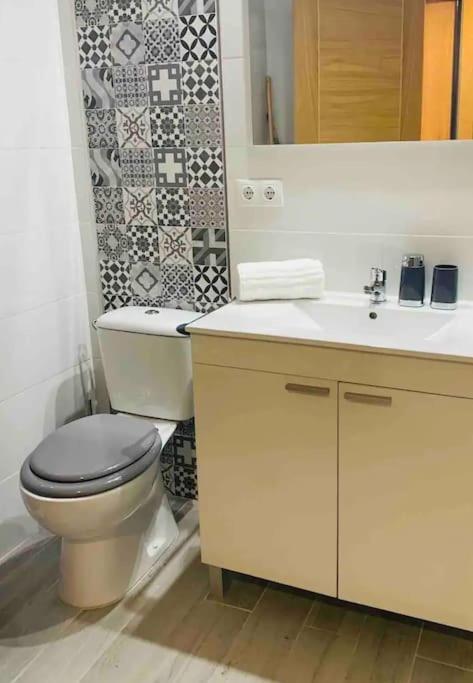 Alterhome Luminoso Estudio Con Piscina Y Maravillosas Vistas Torremolinos Buitenkant foto